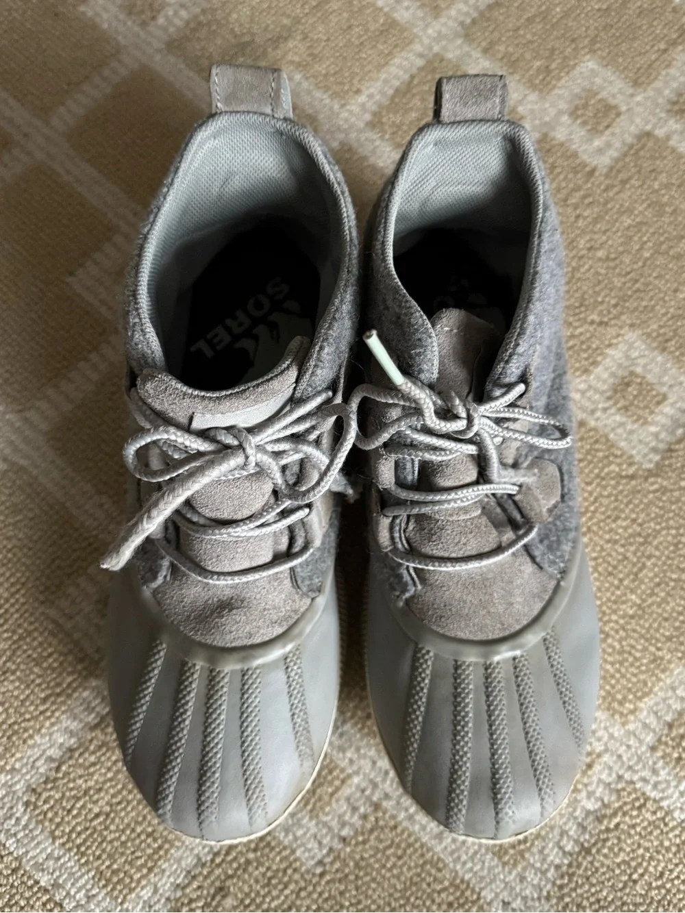 Sorel Out N About III Classic Waterproof Duck Boots Gray Size 8.5